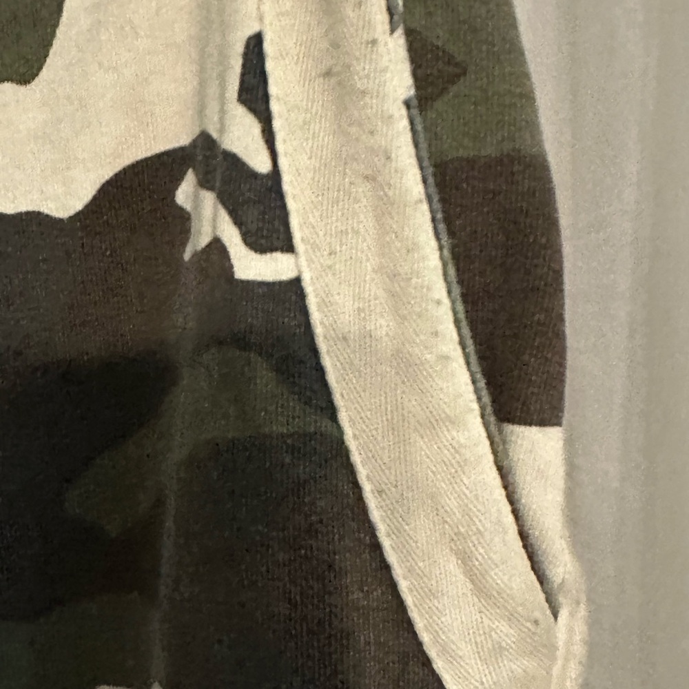 Baci Trade Co NY Camouflage open leg jogger Pants - Green & Cream - Picture 2 of 7